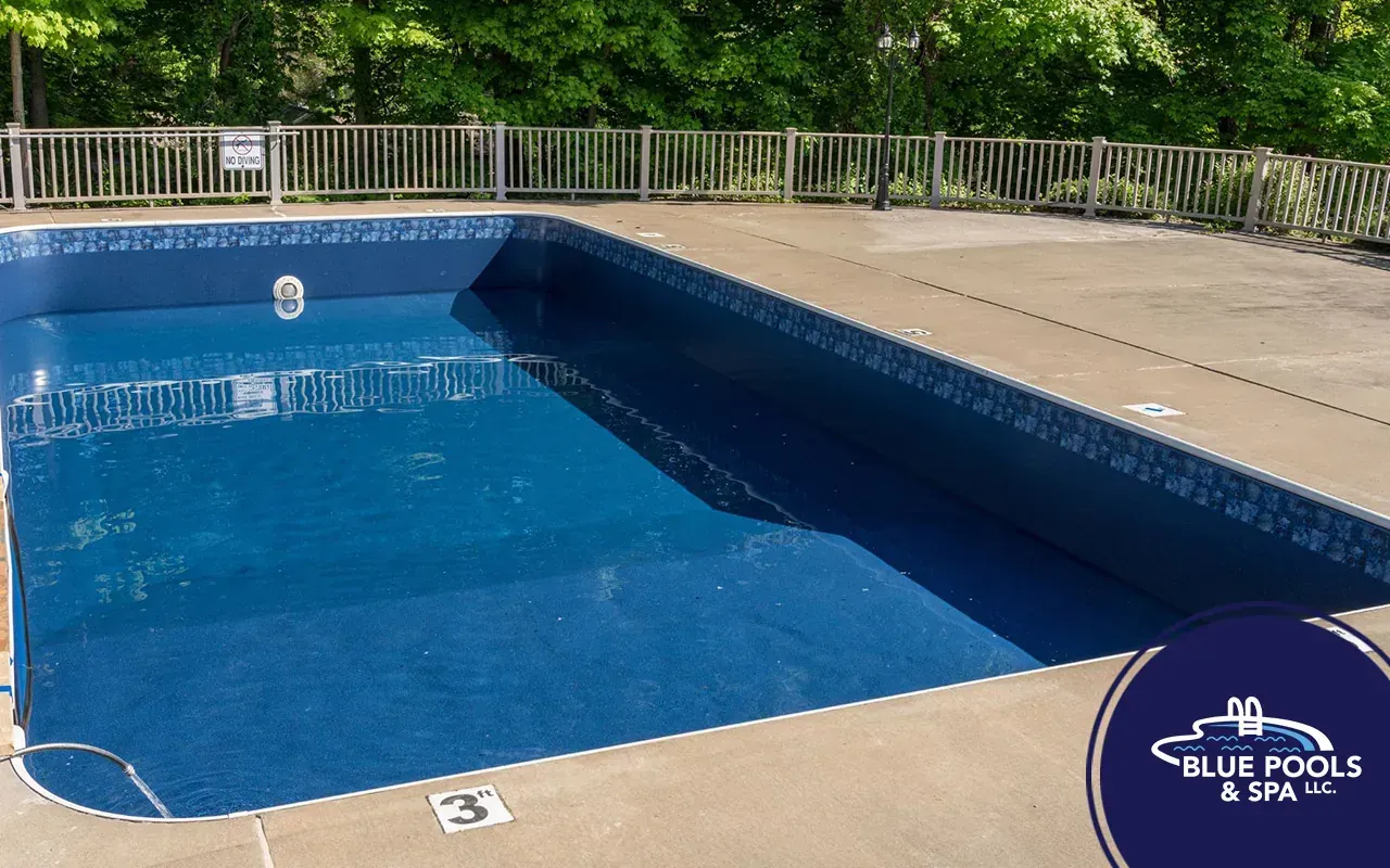 Easy Installation of Vinyl Pool Liner.